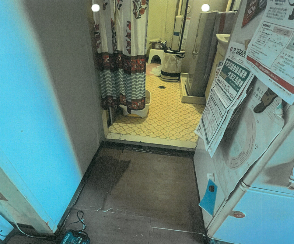 施工前の洗面所周辺の様子です。