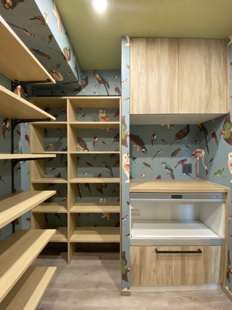 可動棚などは南海プライウッドにてセレクト。