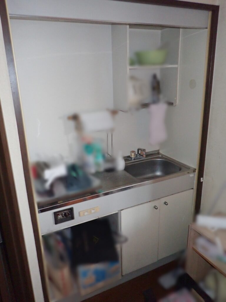 施工前のキッチンの様子です。